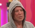 Mickey Rourke richiamato dai produttori del Grande Fratello per il linguaggio inappropriato e offensivo