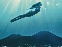 Parthenope: ecco perché la fantastica edizione 4K UHD è un'uscita storica per Paolo Sorrentino