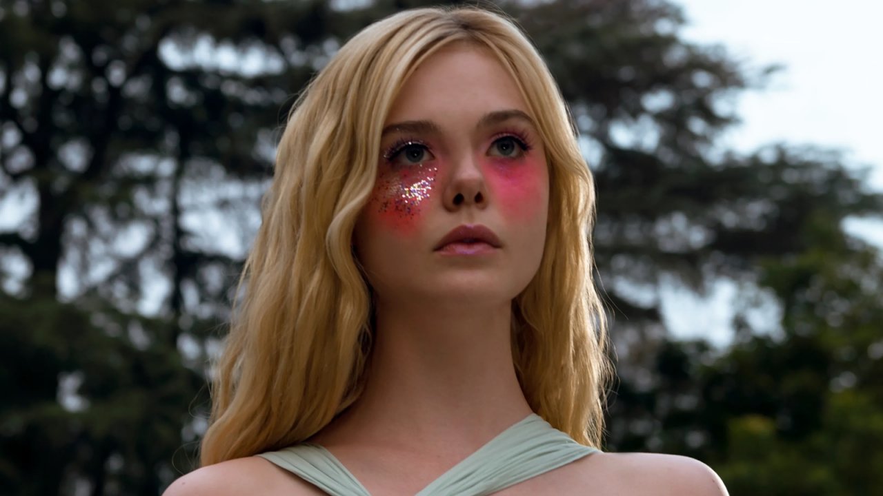 Hunger Games: Elle Fanning vicina a un ruolo da protagonista nel film prequel L'alba sulla mietitura
