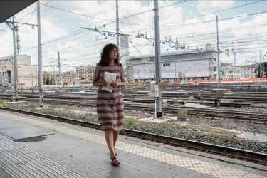 Fuori Valeria Golino Stazione