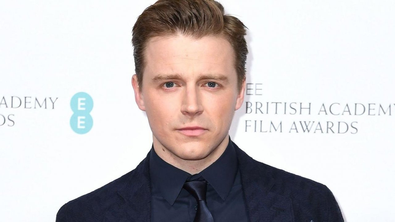 Jack Lowden