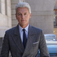 Umberto Guarnieri è interpretato da Roberto Farnesi