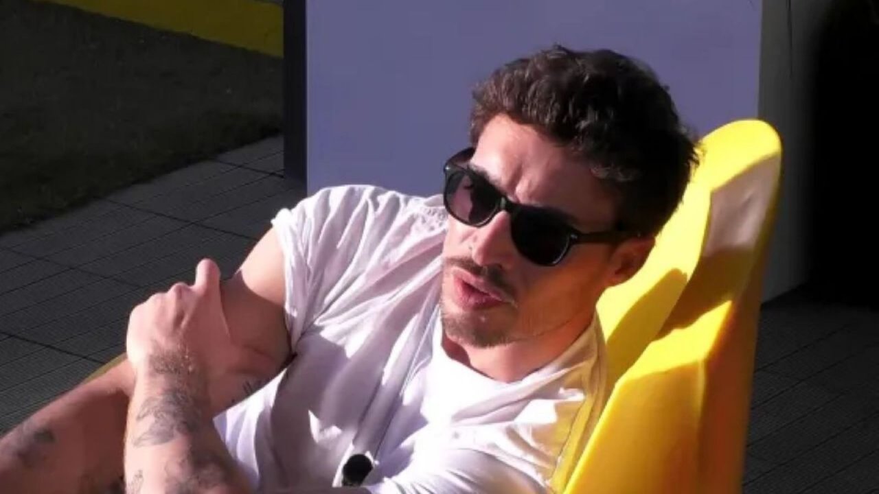 The Couple, Antonino Spinalbese finisce subito nel mirino degli autori: due richiami in poche ore