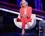 Ascolti Tv 12 aprile, Ne vedremo delle belle vs Amici: chiusura flop per Carlo Conti, De Filippi domina ancora