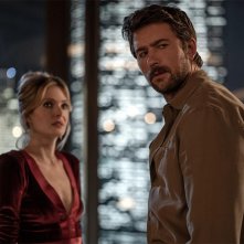 Meghann Fahy e Brandon Sklenar