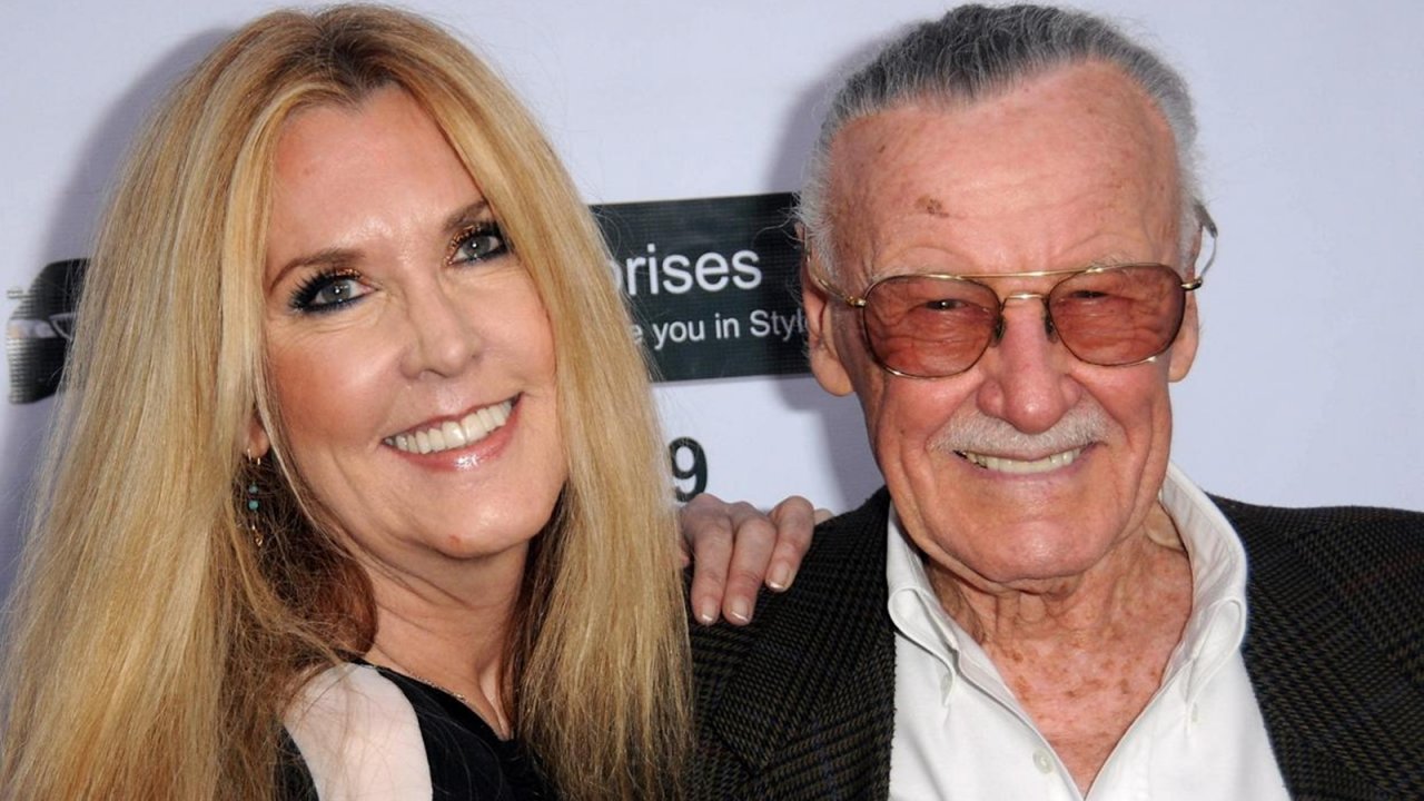 Una foto di Stan Lee e della figlia