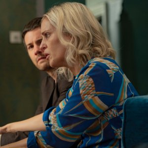 The Stolen Girl: Denise Gough e Jim Sturgess a confronto con la polizia