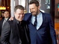 Ben Affleck ironizza sulle foto di Matt Damon scattate sul set di The Odyssey: 'Si è messo in posa!'