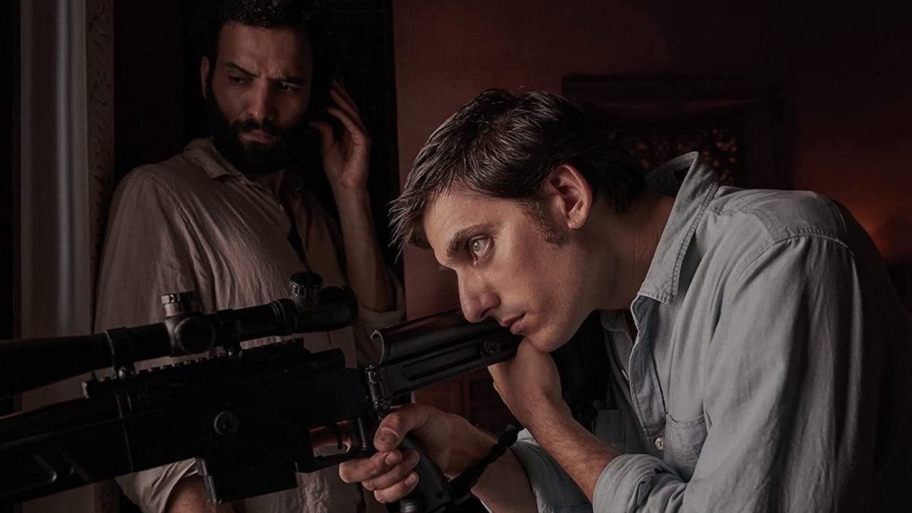 The Old Guard: Luca Marinelli in una scena