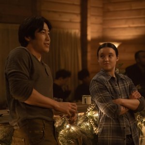 The Last of Us. Bella Ramsey e Young Mazino in una scena.