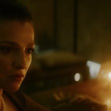 Black Bag - Doppio Gioco: Marisa Abela in un primo piano