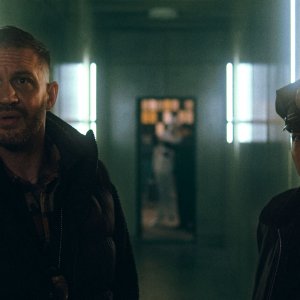 Havoc: Tom Hardy in una scena