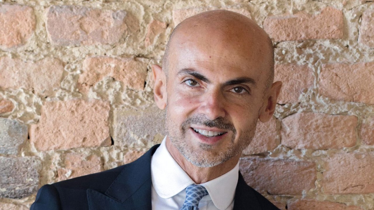 una foto di Enzo Miccio