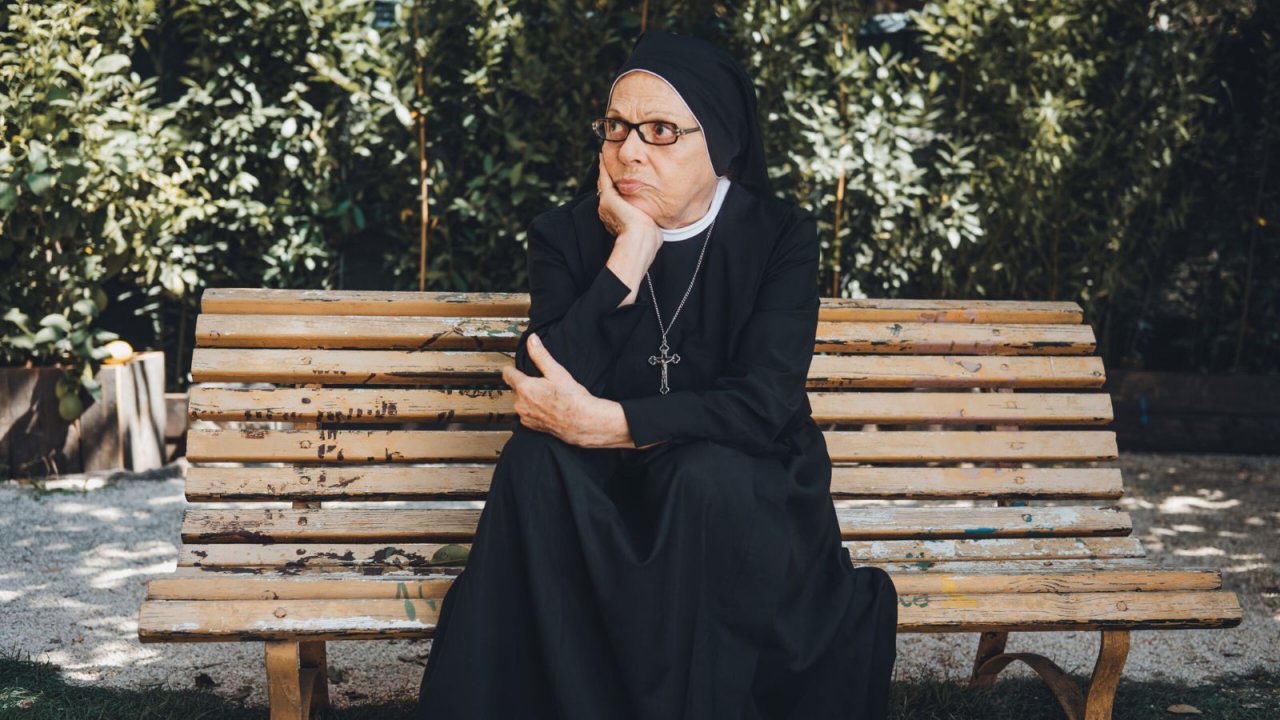 Che Dio ci aiuti 8 Suor Costanza