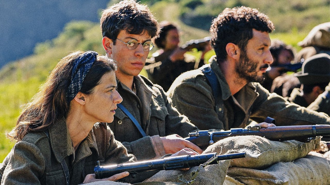 Susanna Nicchiarelli sul set di Fuochi d'artificio.