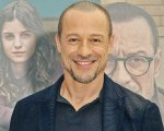 Una figlia e l'equilibrio emotivo di Stefano Accorsi: “Il cinema deve saper porre le giuste domande”