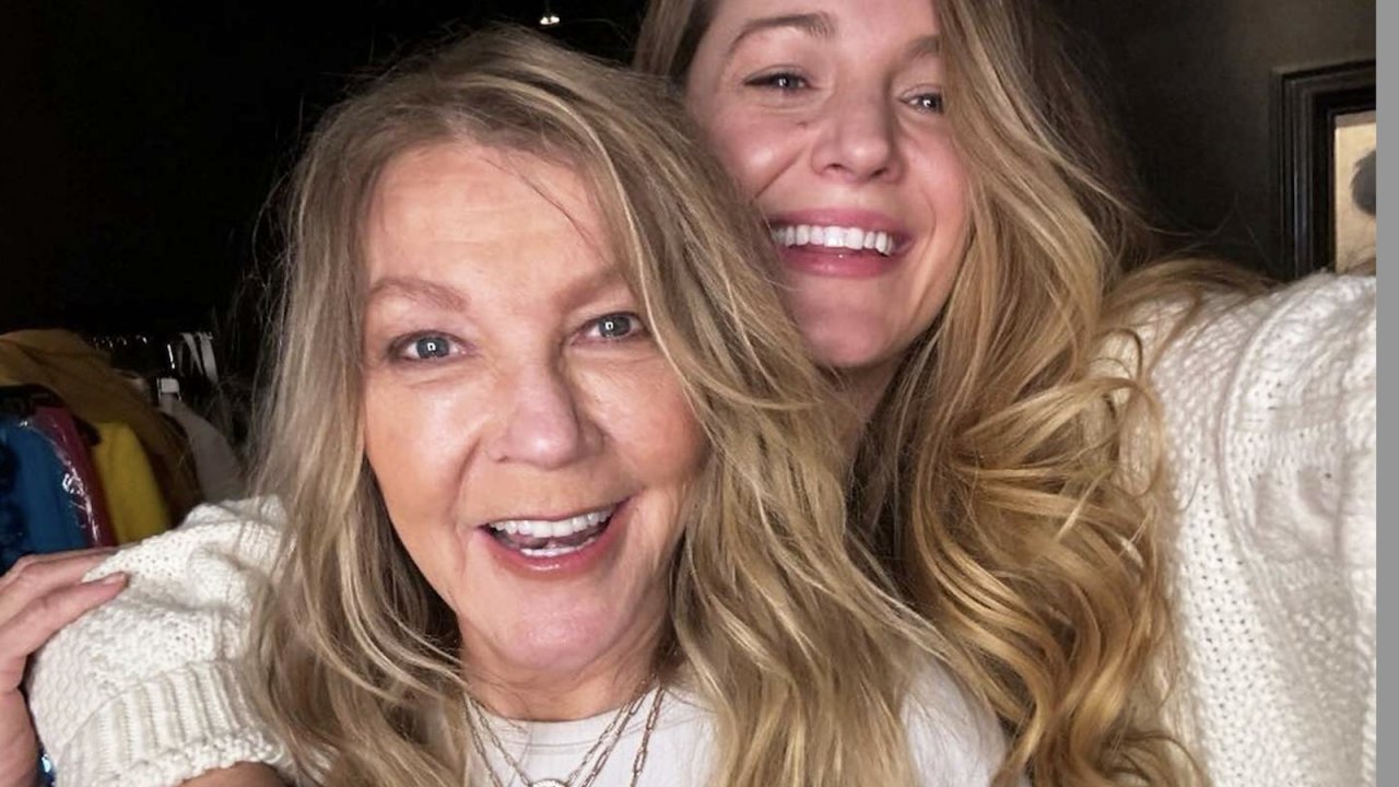 Blake Lively rivela: "Mia madre fu aggredita prima che io nascessi"