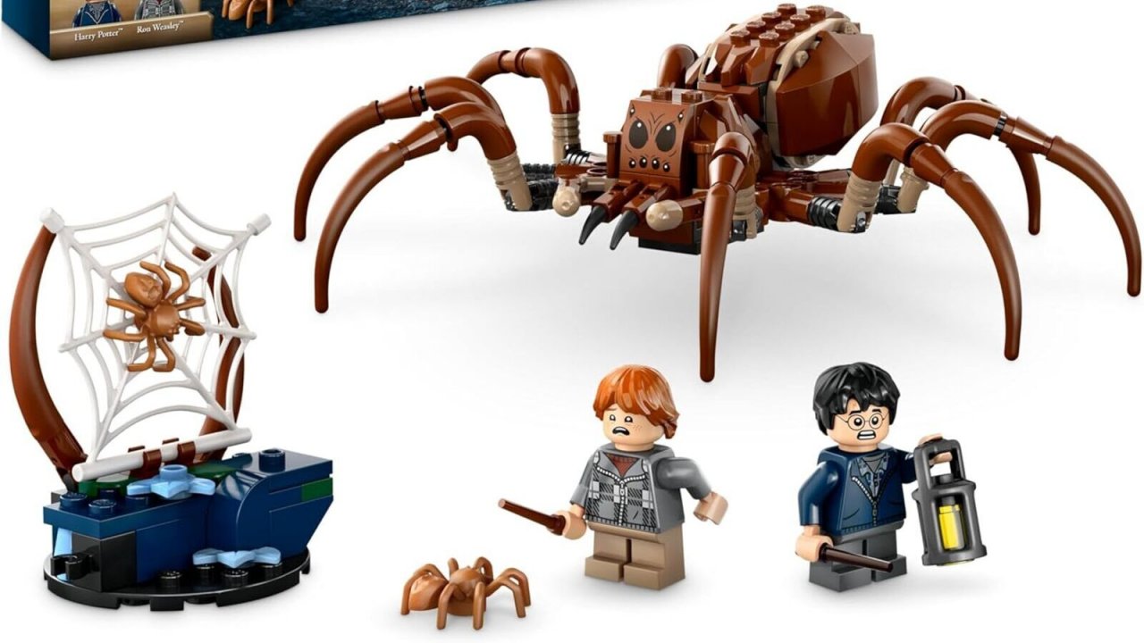 Il set LEGO dell'Aragog nella Foresta Proibita da un'immagine di Amazon.