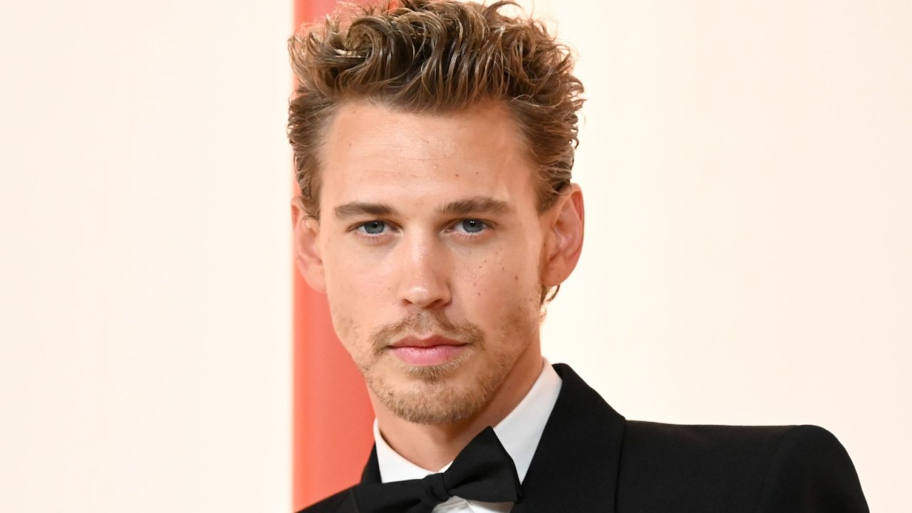 Austin Butler: primo piano dell'attore sul red carpet