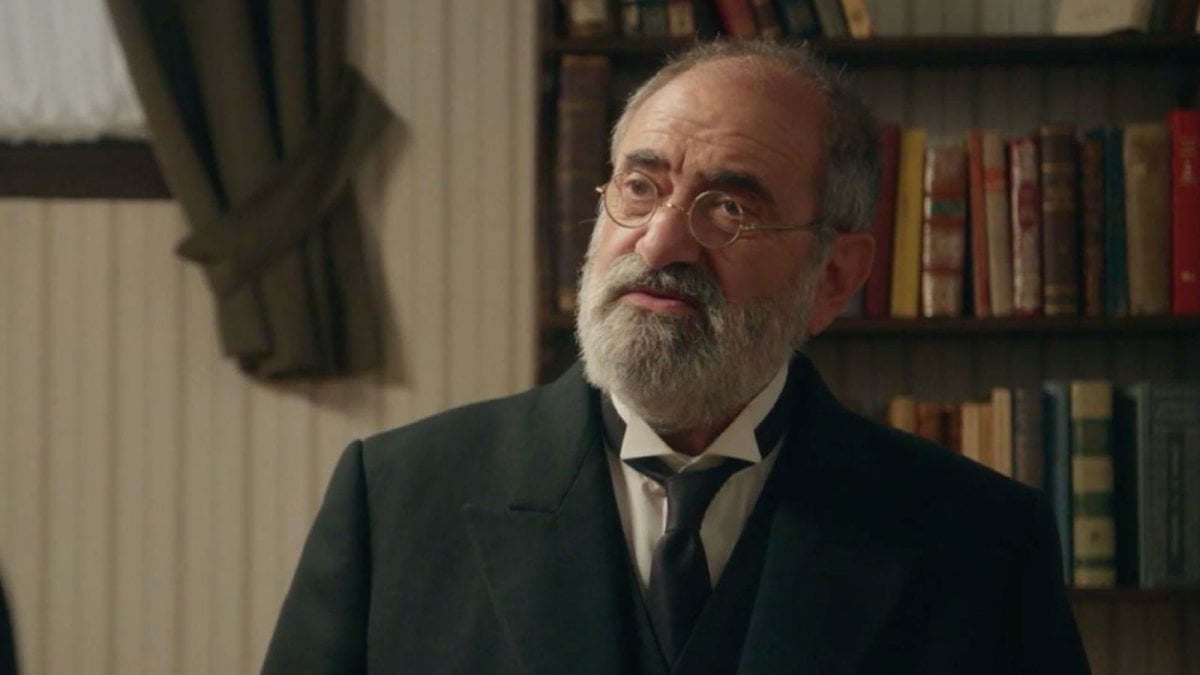 Promessa anticipazioni da Movieplayer.it la promessa anticipazioni 30 aprile 2025 don romulo e pia custodiscono il segreto di manuel e jana