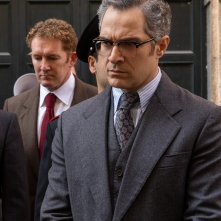 Il Falsario: una foto del film Netflix