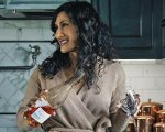 Tra Expats e Good American Family, il finale della serie secondo Sarayu Blue: la verità ad ogni costo
