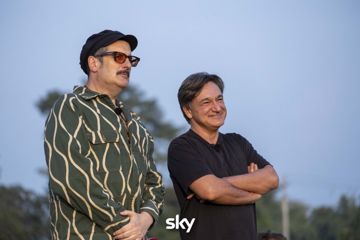 Pechino Express 2025, semifinale stasera su Sky: Fabio Caressa malus, chi sono i concorrenti ancora in gioco Pechino Express 2025, semifinale stasera su Sky: Fabio Caressa malus, chi sono i concorrenti ancora in gioco