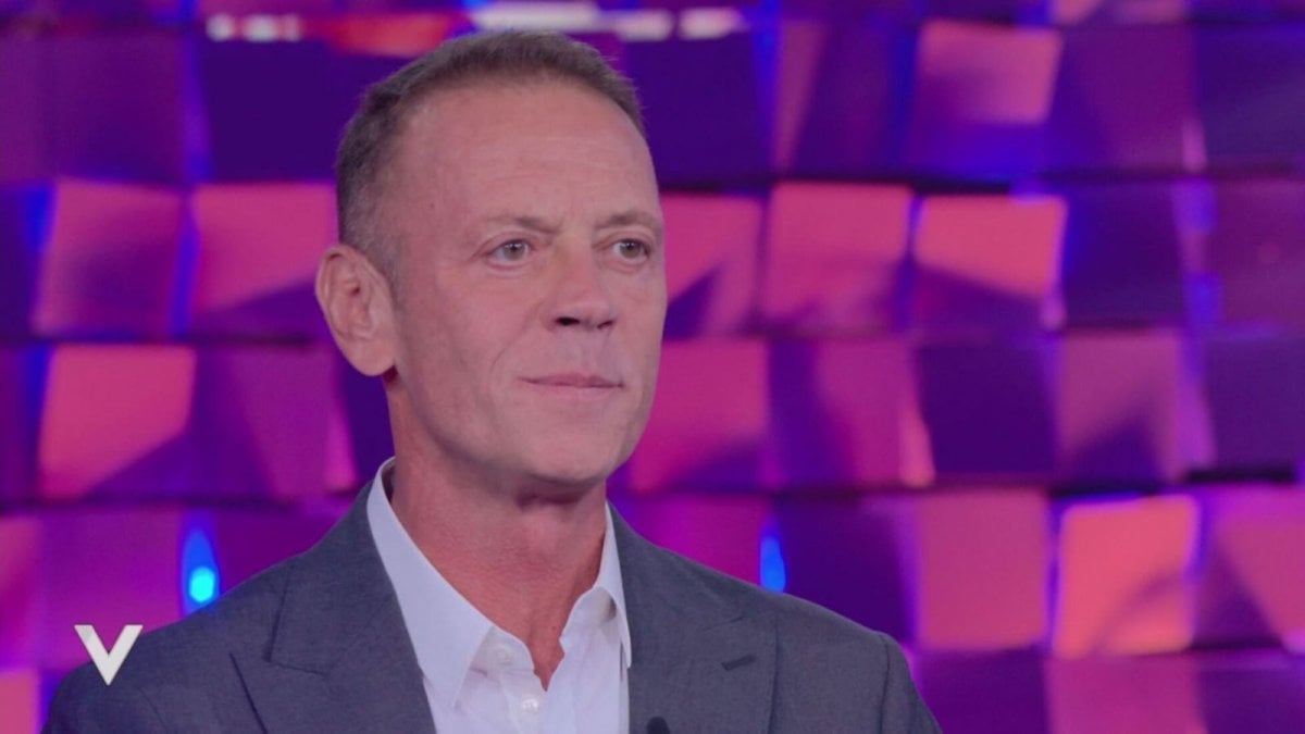 Rocco Siffredi da Movieplayer.it rocco siffredi un video lo scagiona dall accusa di abusi ma le iene annunciano un altro servizio shock