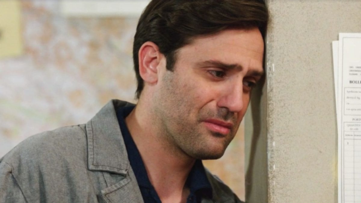 Il Paradiso delle Signore 9, anticipazioni 5 maggio, finale di stagione: Mimmo salva la vita a Enrico Il Paradiso delle Signore 9, anticipazioni 5 maggio, finale di stagione: Mimmo salva la vita a Enrico