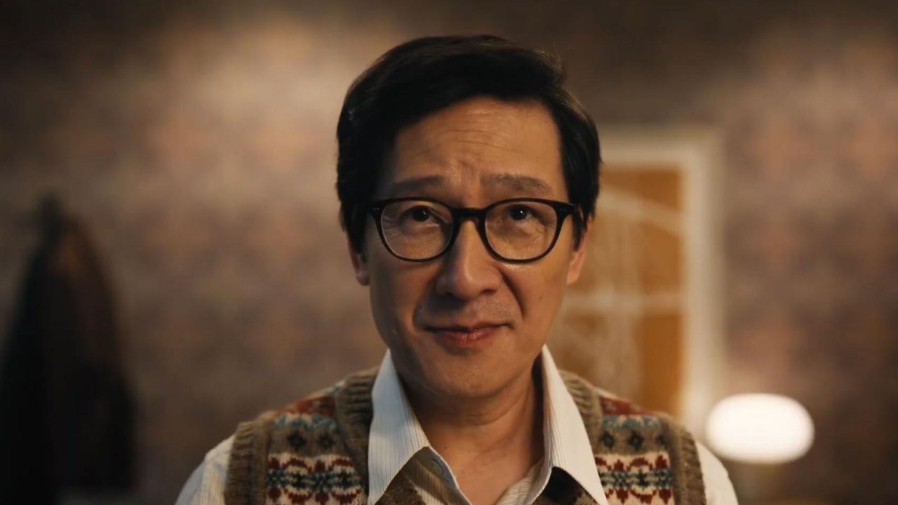 Ke Huy Quan in primo piano