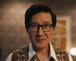 Colpi d'amore: clip esclusiva dell'action comedy con Ke Huy Quan, al cinema dall'8 maggio