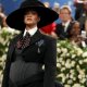 Rihanna incinta per la terza volta: il pancione debutta al Met Gala 2025