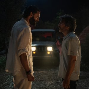 Based on a True Story. Tom Bateman e Chris Messina in una scena della seconda stagione.