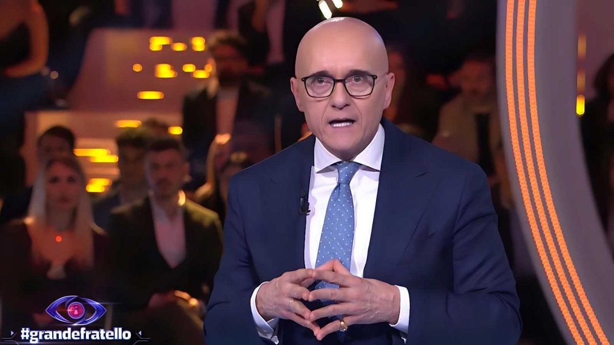 Grande Fratello Vip, ex concorrente nel mirino di una stalker: “è tornata utilizzando un nuovo profilo" Grande Fratello Vip, ex concorrente nel mirino di una stalker: “è tornata utilizzando un nuovo profilo"