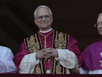 Come cambia la programmazione TV dell'8 maggio dopo l'elezione di Papa Leone XIV