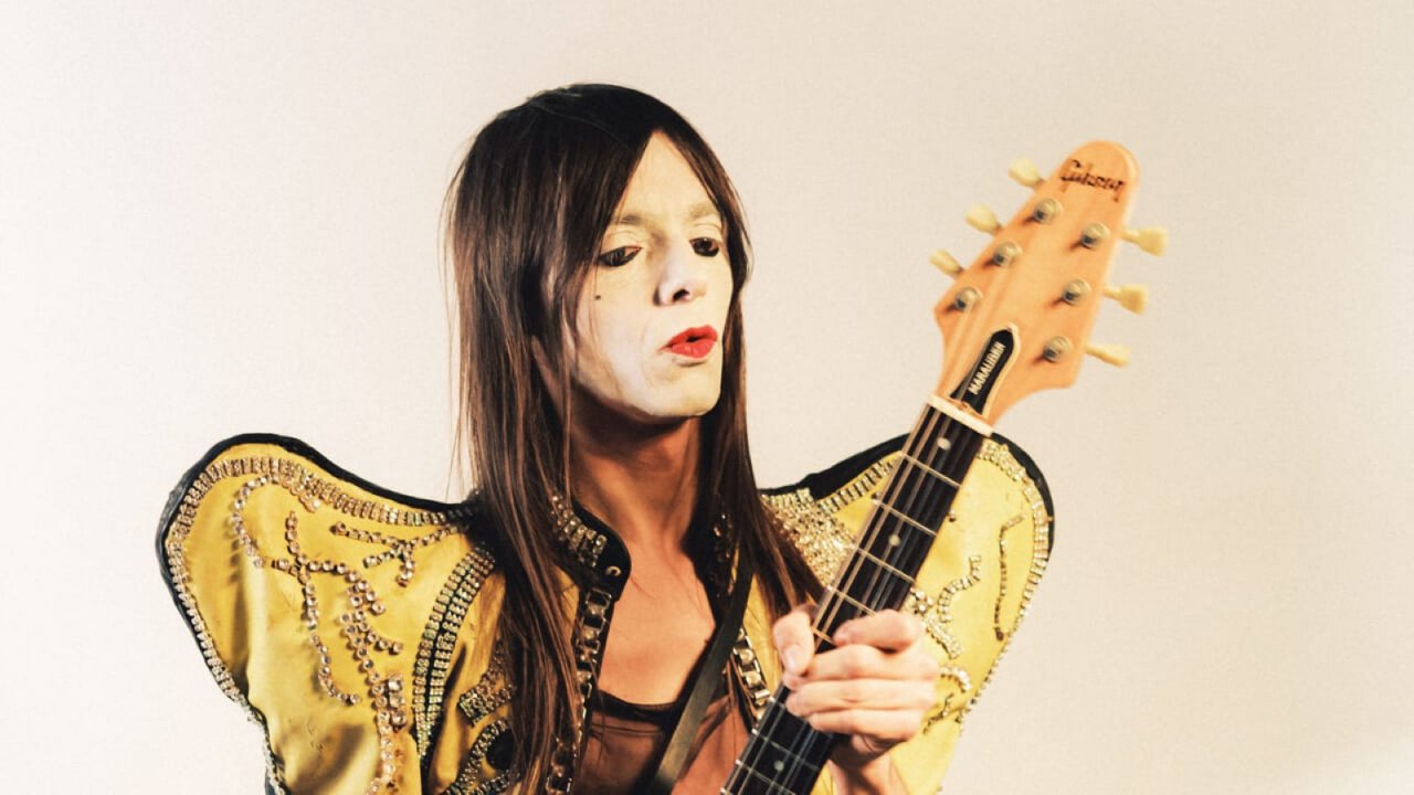 Lucio Corsi rappresenta l'Italia a Eurovision 2025