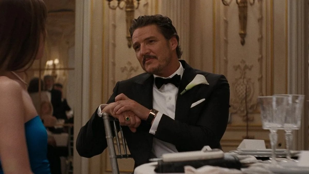 Pedro Pascal da Movieplayer.it pedro pascal e chris evans rivali in amore per conquistare dakota johnson nel nuovo trailer di materialists