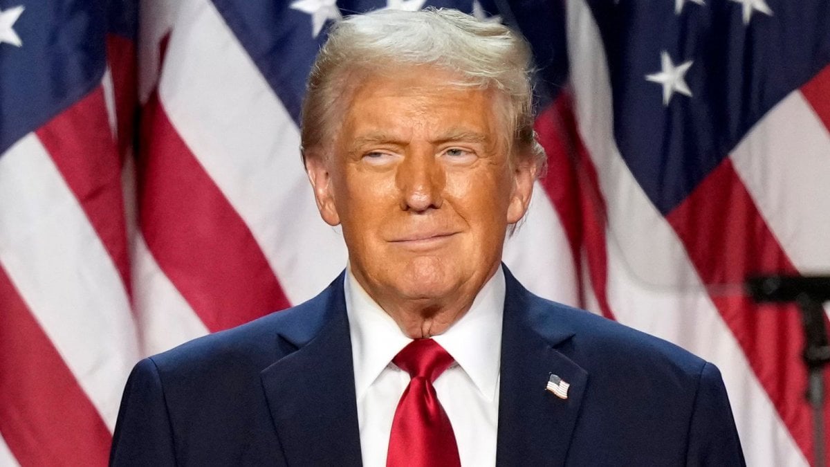 Donald Trump: in arrivo un biopic sul Presidente degli Stati Uniti, il budget è esorbitante Donald Trump: in arrivo un biopic sul Presidente degli Stati Uniti, il budget è esorbitante