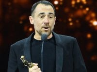 Elio Germano contro il ministro Giuli: 'Il cinema italiano è in crisi, fatico ad ascoltare le sue parole'