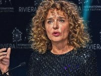 Valeria Golino: 'L'arte della gioia? Non volevo essere pop come Bridgerton'