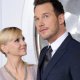 Chris Pratt dimentica Anna Faris nel post di auguri per la festa della mamma: è polemica tra i fan