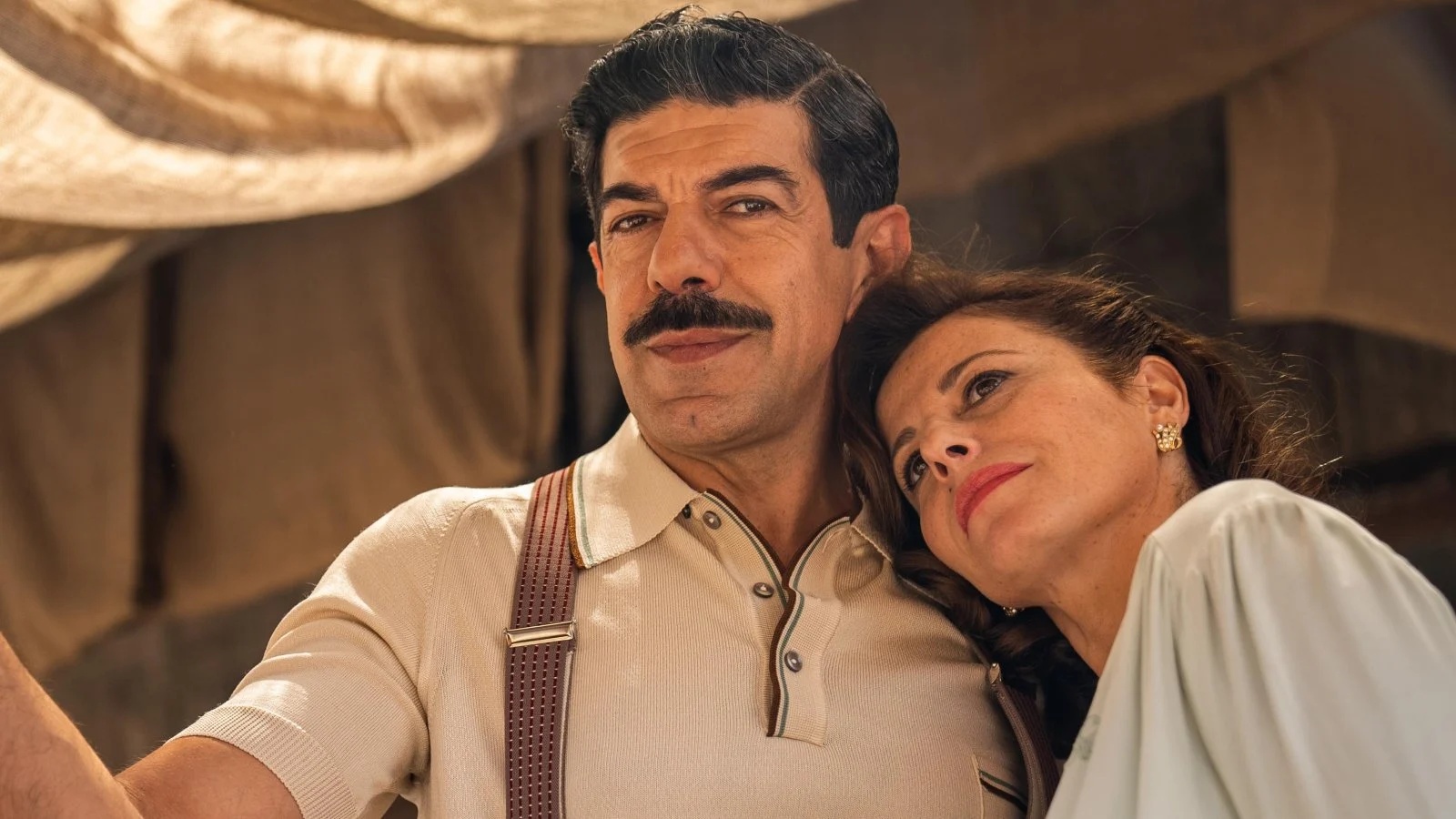 Pierfrancesco Favino in una scena di Napoli - New York.