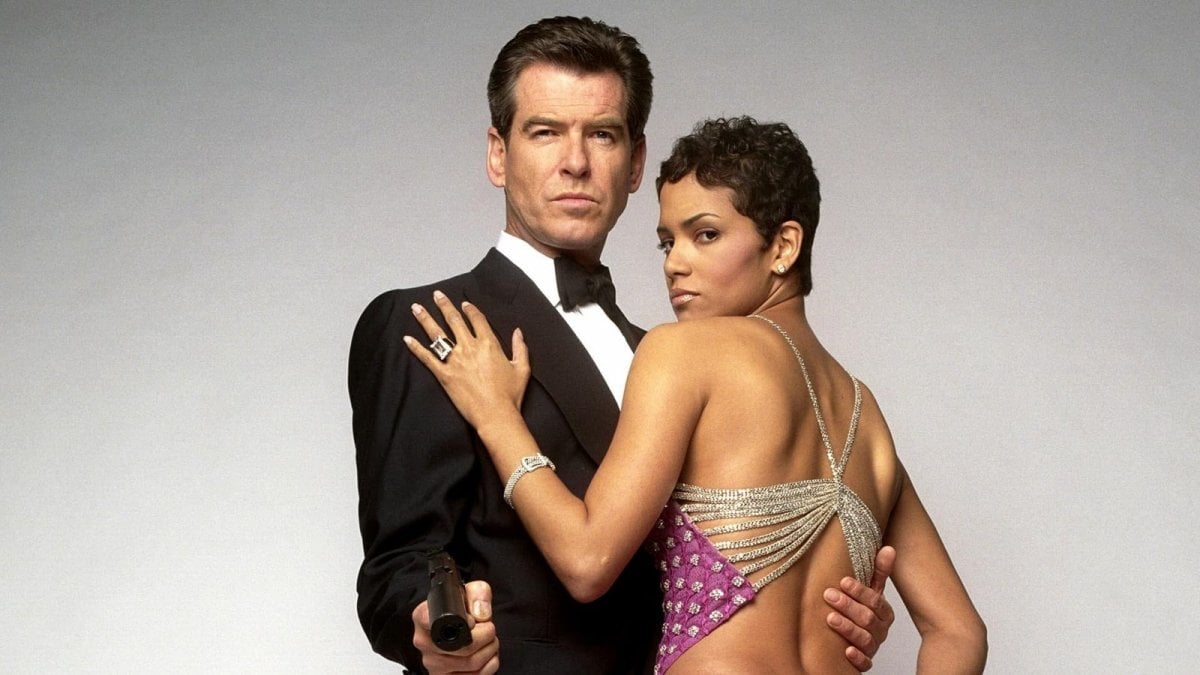 halle berry non so se 007 dovrebbe essere una donna da Movieplayer.it halle berry non so se 007 dovrebbe essere una donna