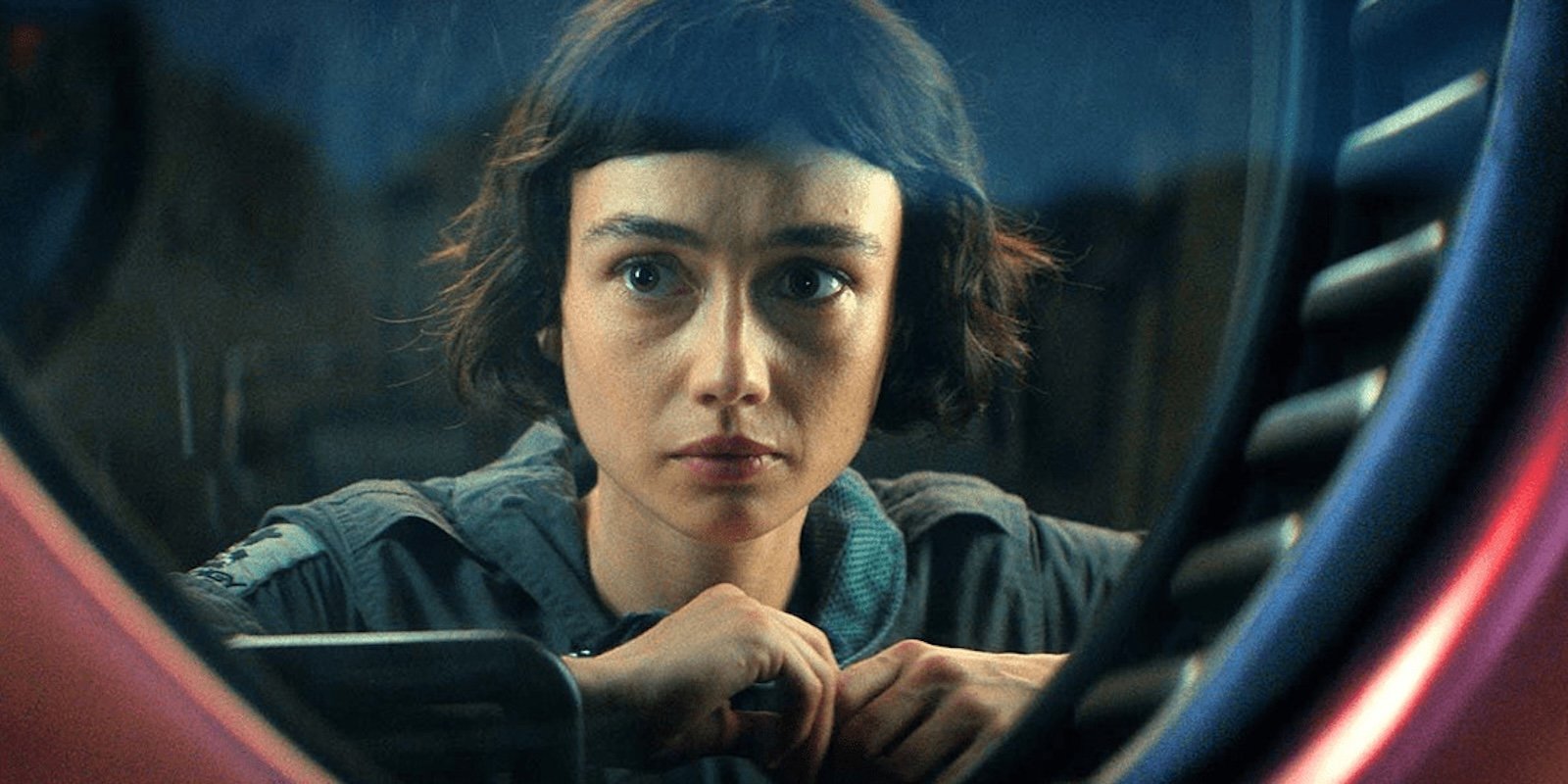 Primo piano di Sydney Chandler in una scena di Alien: Pianeta Terra