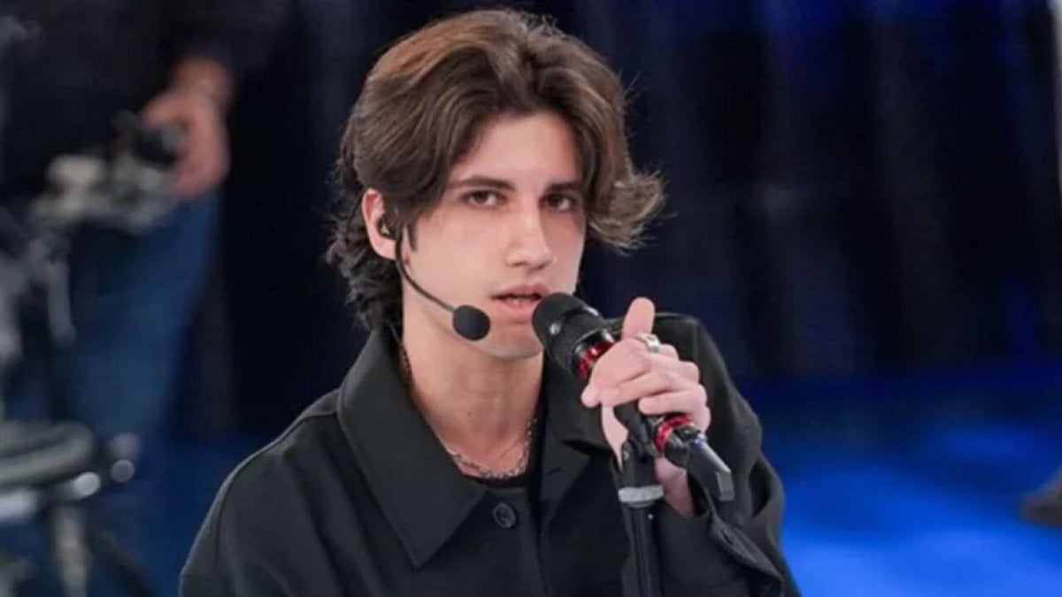 Amici 24, Nicolò e Jacopo Sol si ritrovano: i video della reunion che chiude le polemiche Amici 24, Nicolò e Jacopo Sol si ritrovano: i video della reunion che chiude le polemiche