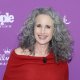 Andie MacDowell rivela l'incredibile cambio di look sul red carpet di Cannes 2020