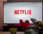 Netflix, la pubblicità si adatterà al contenuto guardato dall’utente grazie all'IA generativa