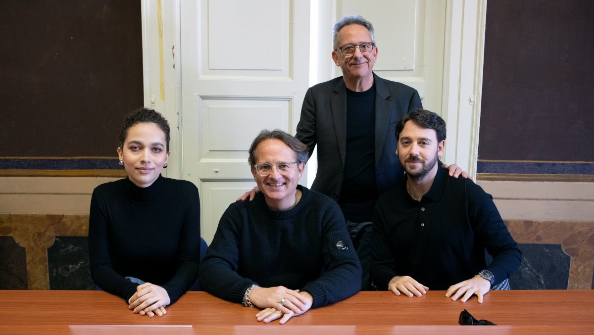 Una fottuta bugia: il regista e il cast raccontano il film che si prende gioco del cancro Una fottuta bugia: il regista e il cast raccontano il film che si prende gioco del cancro