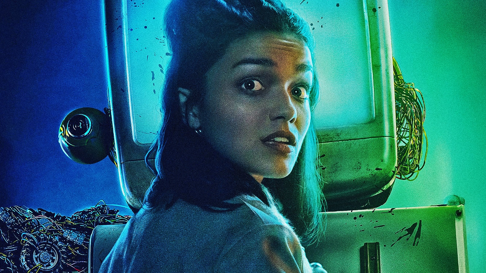 Rachel Zegler in Y2K