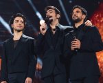 Il Volo, stasera su Canale 5 la prima puntata di Tutti per uno - Viaggio nel tempo: chi sono gli ospiti